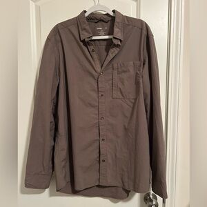Swiss tech gray/beige/brown button down shirt